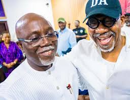 Governors Abiodun, right, and Aiyedatiwa