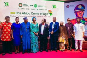Professor Bolaji Akinyemi and other participants