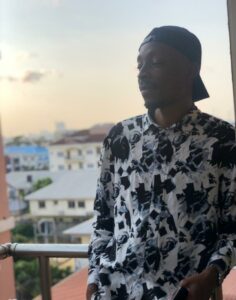 Standardguytayo