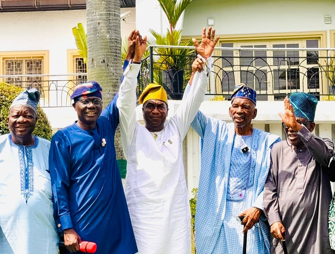 GAC endorses Hamzat, centre, for 2027 Lagos governorship. With him re Governor Sanwo-Olu and Pa Olusi